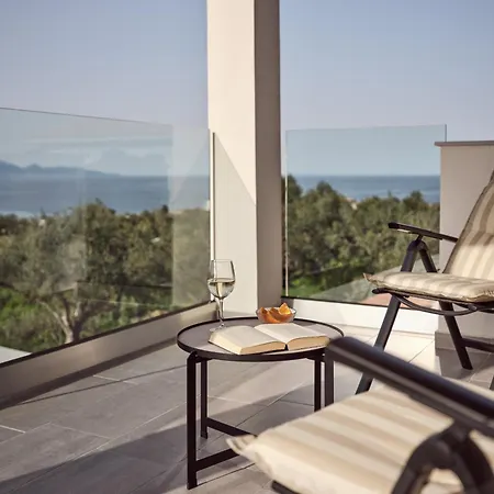 Villa Pιgeon Nest