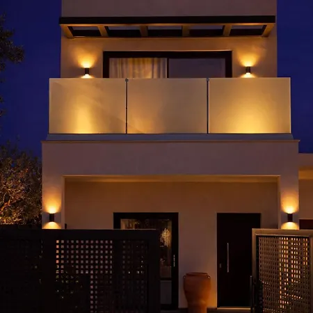 Pιgeon Nest Villa 4*