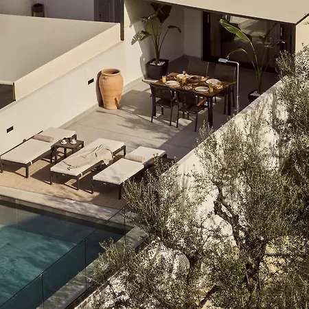 Feriehus Pιgeon Nest Villa 4*