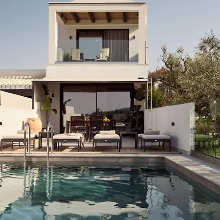 Feriehus Pιgeon Nest Villa